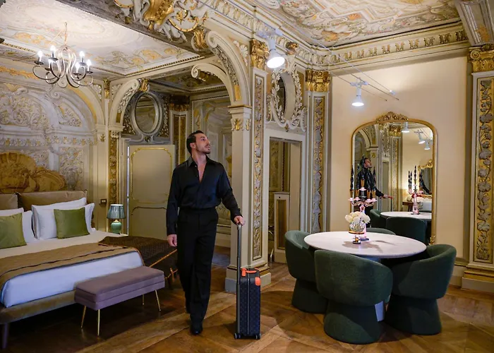 Palazzo Massimo Boutique Piazza Venezia Рим
