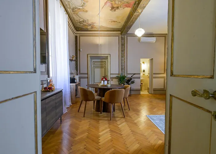 Pensión Palazzo Massimo Boutique Piazza Venezia