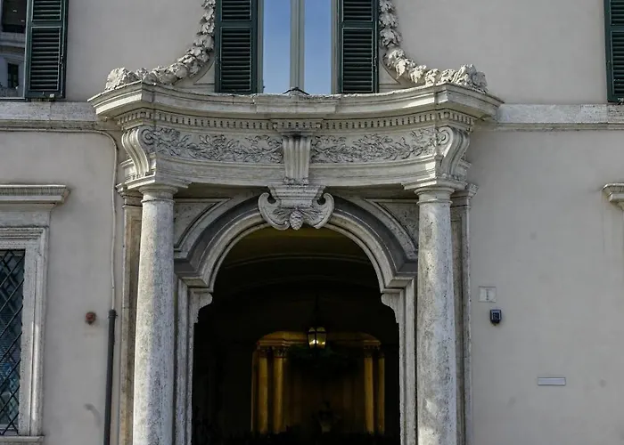 Гостевой дом Palazzo Massimo Boutique Piazza Venezia