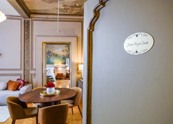 Palazzo Massimo Boutique Piazza Venezia 4* Рим