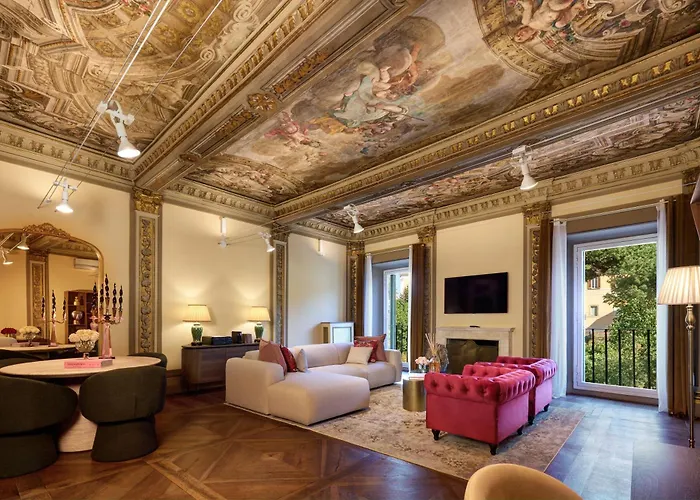 Palazzo Massimo Boutique Piazza Venezia Гостевой дом