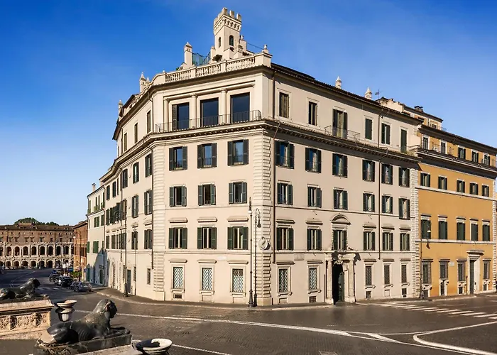 Гостевой дом Palazzo Massimo Boutique Piazza Venezia 4*